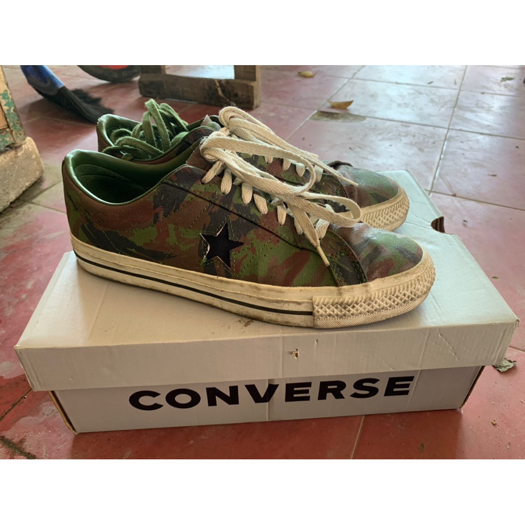 converse one star camo