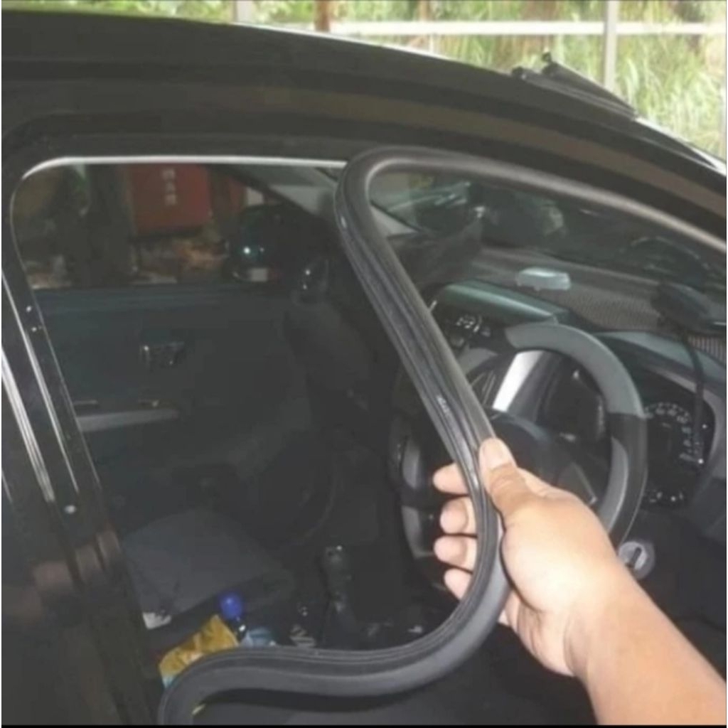 karet balon pintu karet body mobil universal toyota avanza 2005-2018 original