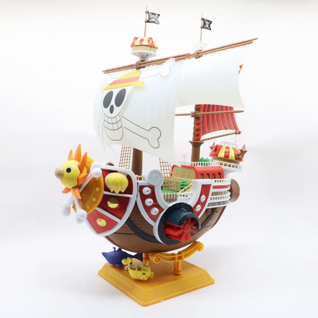 Action Figure Kapal One Piece All Crew Grandship Thousand Sunny Go