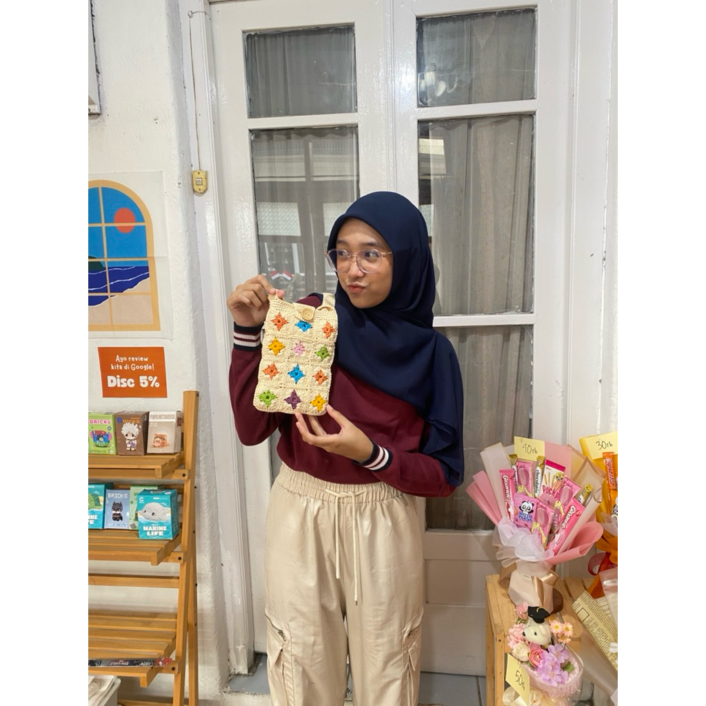 Tas Rajut Gift Unik Colorfull Tempat HP Dompet Rajut