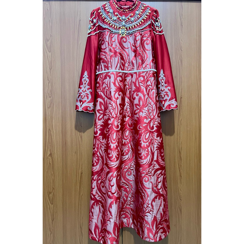 Preloved dress pesta Elizabeth Winsby, size L