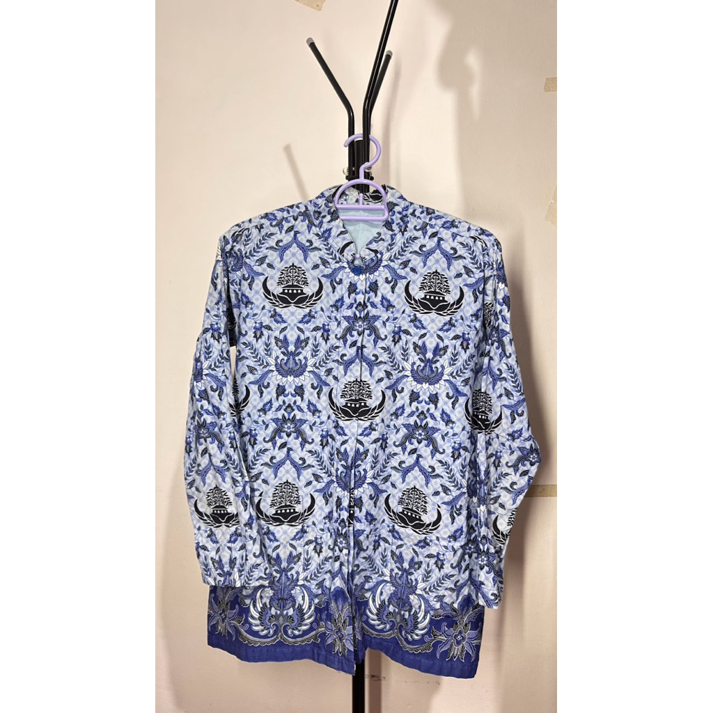 [ Preloved ] Baju Seragam Korpri Batik Wanita Motif Lama