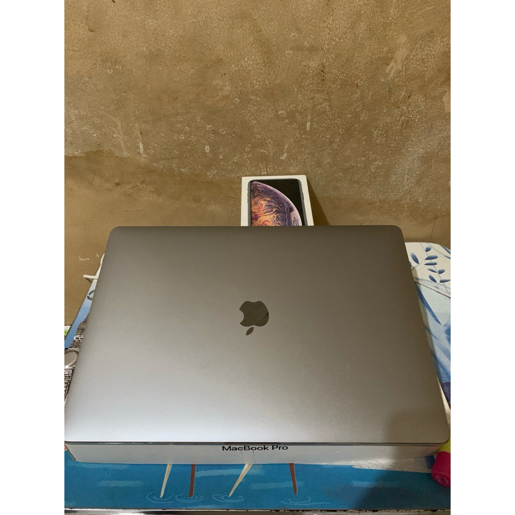 Macbook Pro 2019 i9