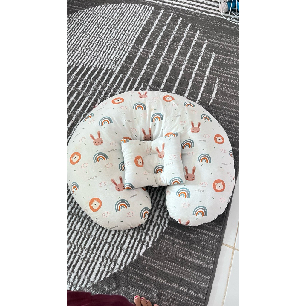 preloved bantal menyusui omiland