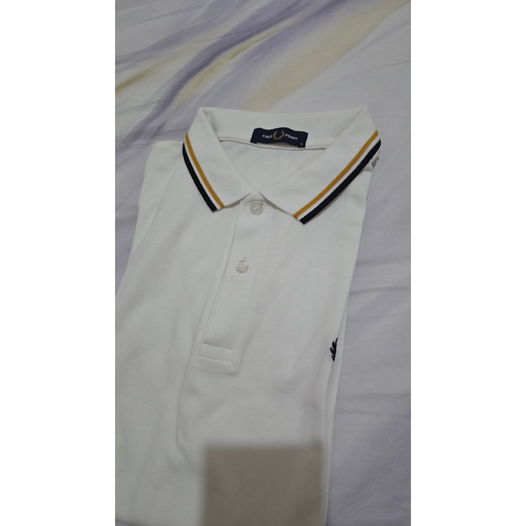 Baju bekas Fred perry + kemeja
