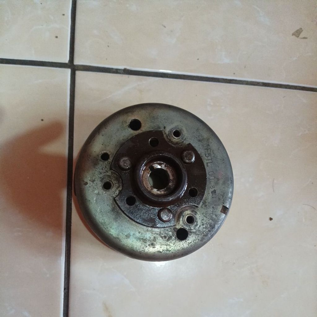 MAGNET MIO ORIGINAL SECOND BELUM BUBUTAN