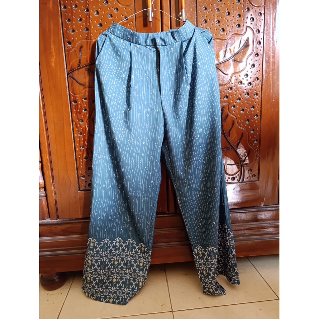 preloved berseri pants jfw by ederra