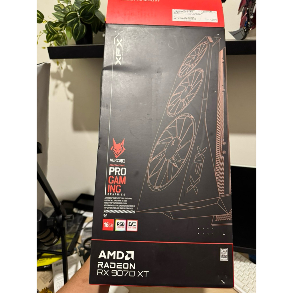 amd radeon xfx 9070xt mercury tipe tertinggi