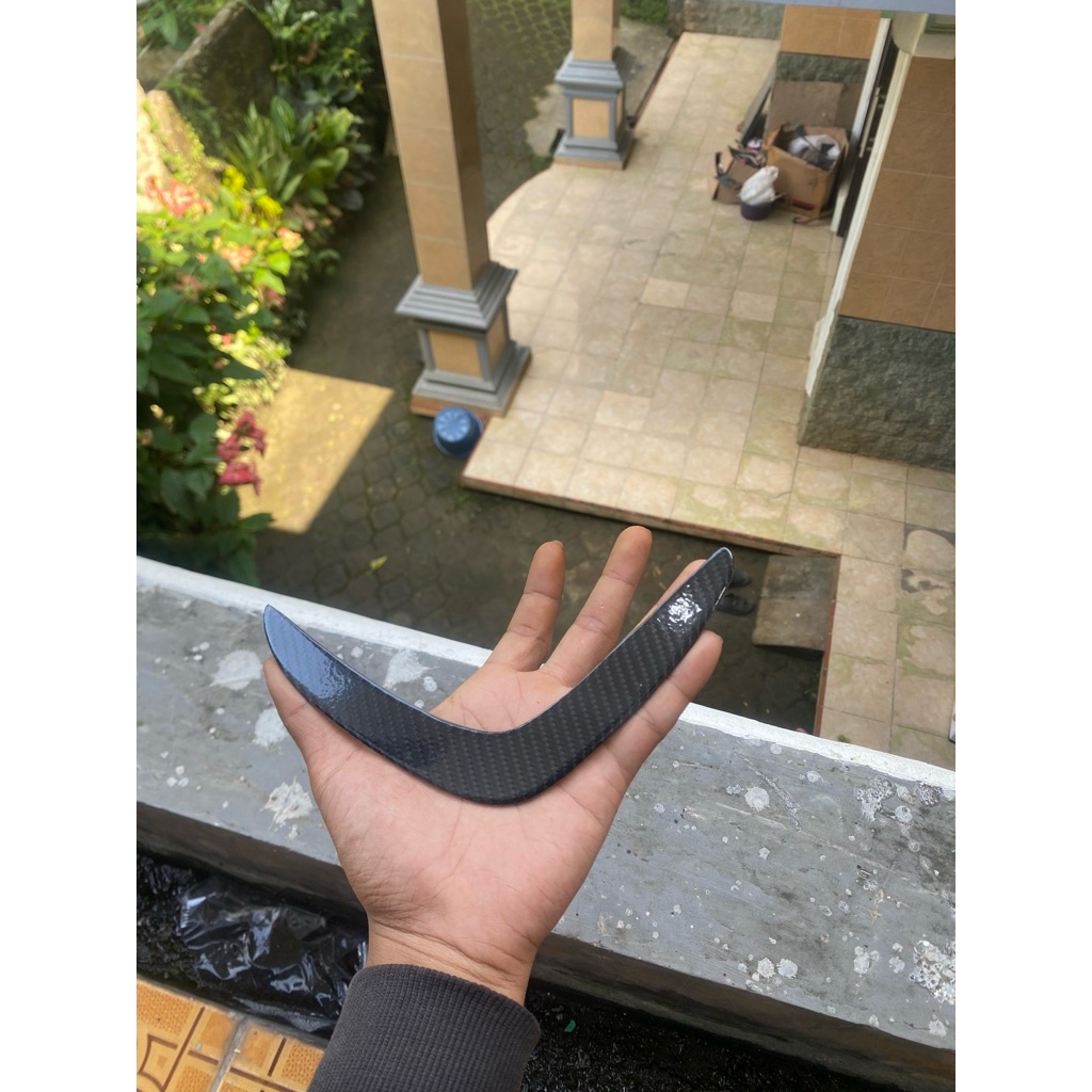 GARNISH LAMPU DEPAN BEAT KARBU