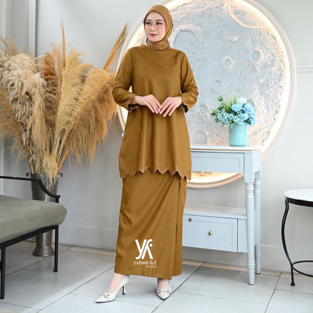 Yahwo Hijab Fashion R059-One set Tunik Kurung Melayu Bordir-Rok Span-Baju Pemda Kurung-Bahan Toyobo