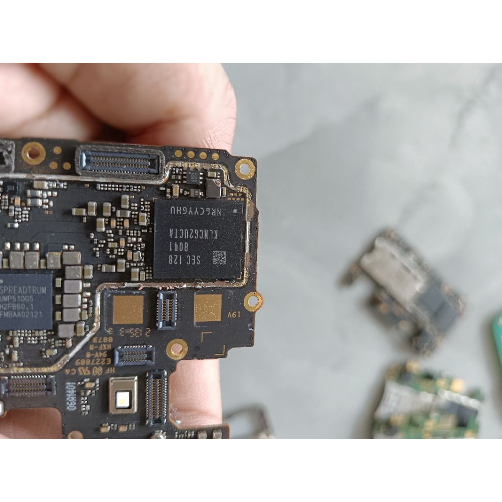 mmc Klmcg2ucta congkelan 64gb di ambil dari lcd pecah