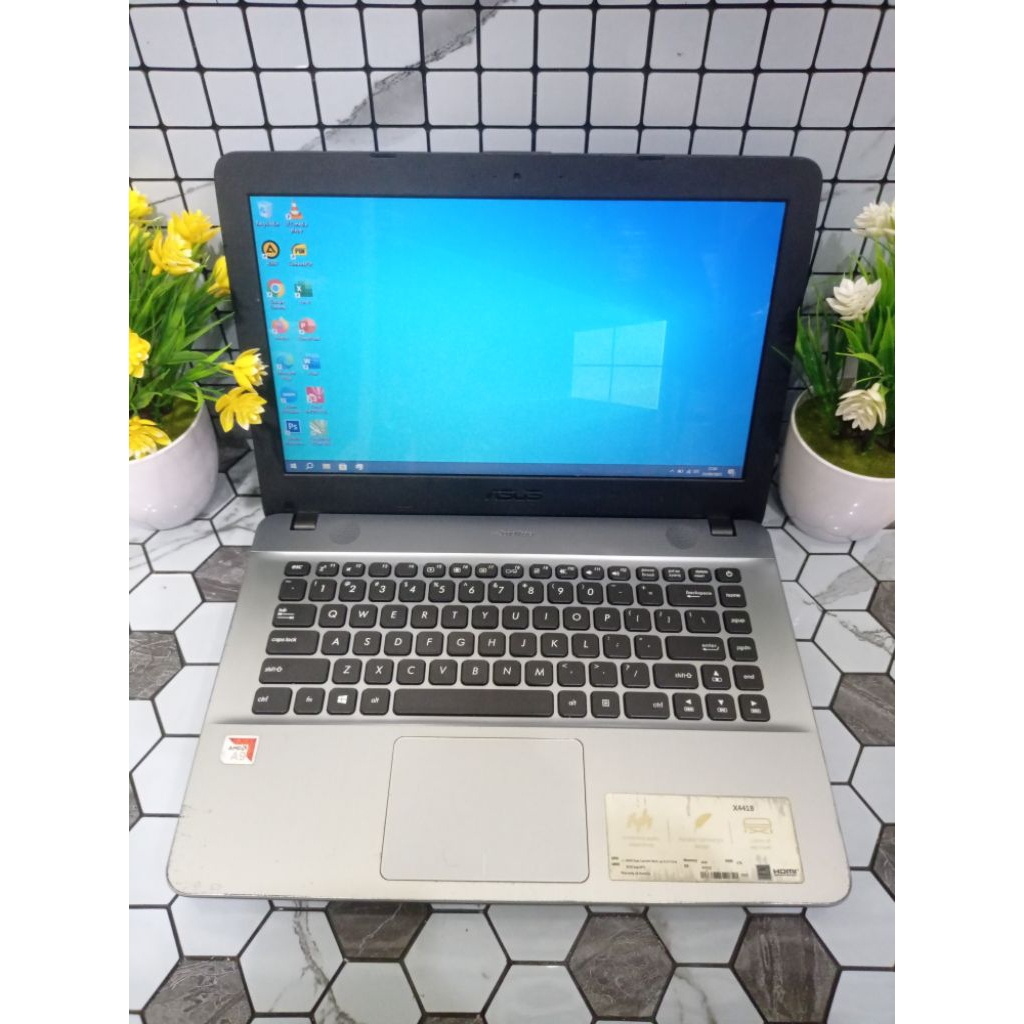 Laptop Asus X441B AMD A9-9425 RAM 8GB SSD 256GB