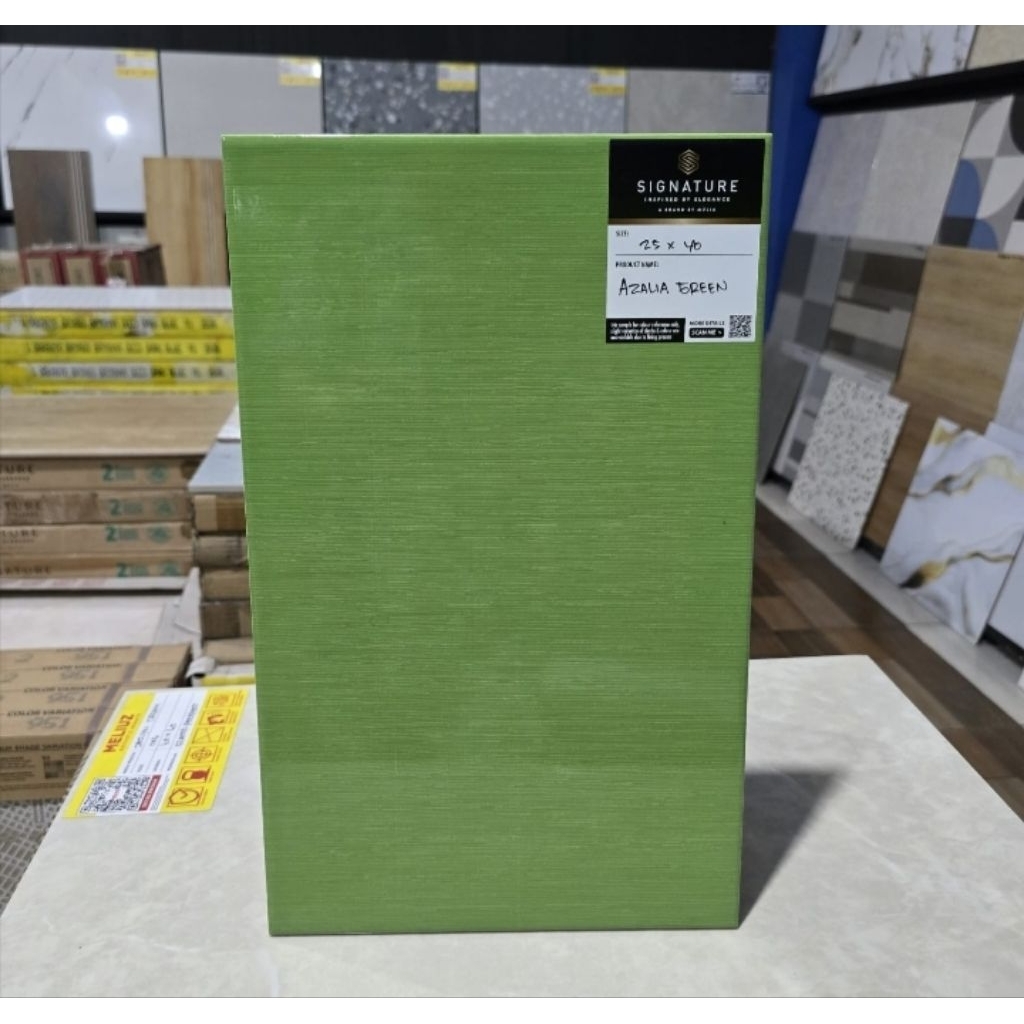 keramik mulia 25x40 Azalia grend