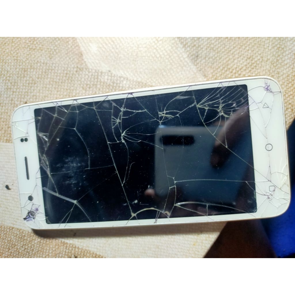 lcd Evercoss B75a ori copotan minus kaca retak sentuh normal...lcd bersih