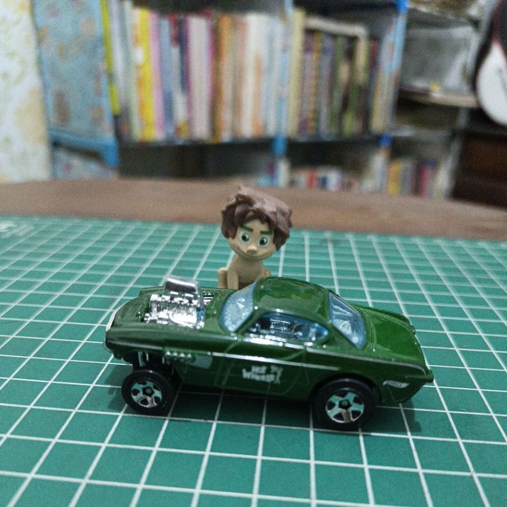 Hotwheels volvo gasser loose preloved