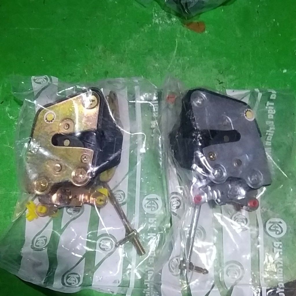 door lock pintu L300