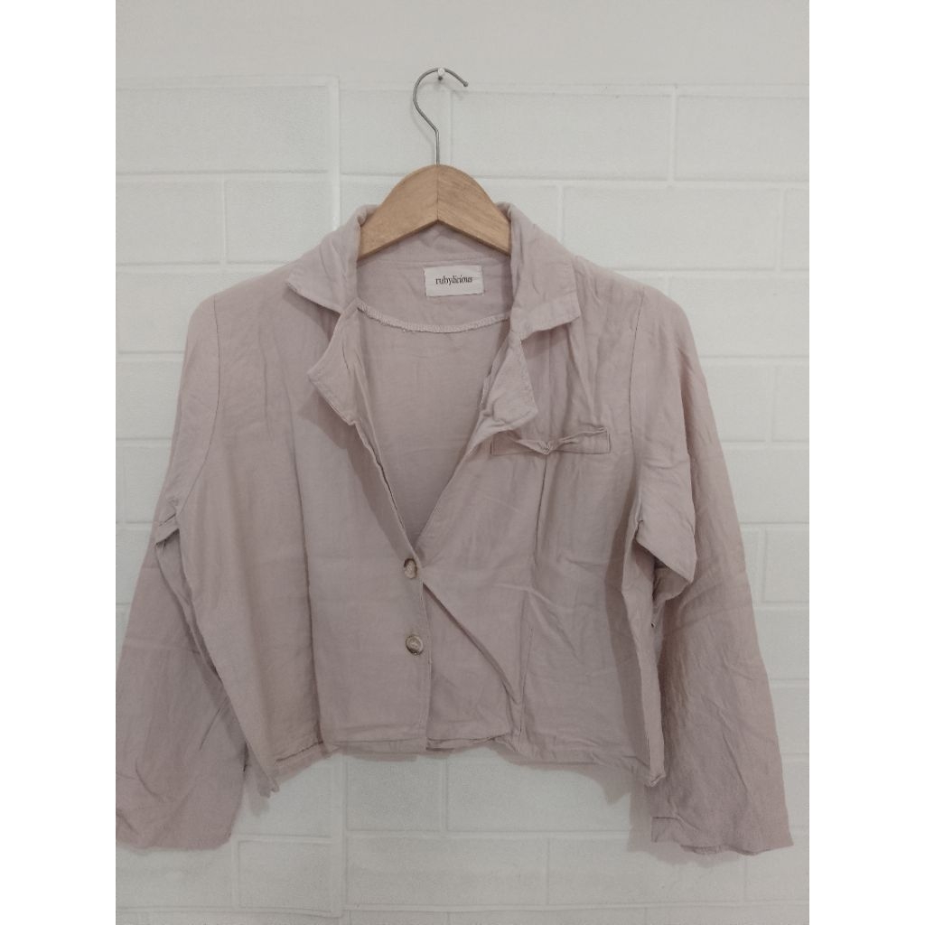 PRELOVED KEMEJA CROP TOP BLAZER KHAKI WANITA MY RUBYLICIOUS