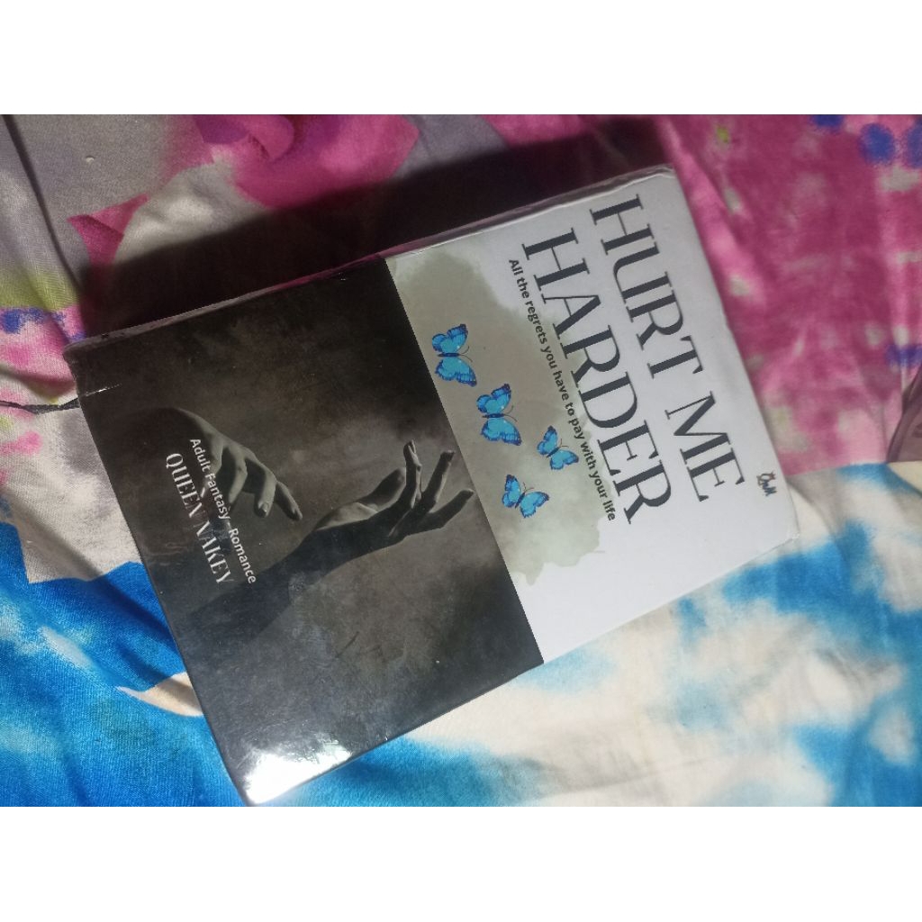 Novel Hurt me hurder