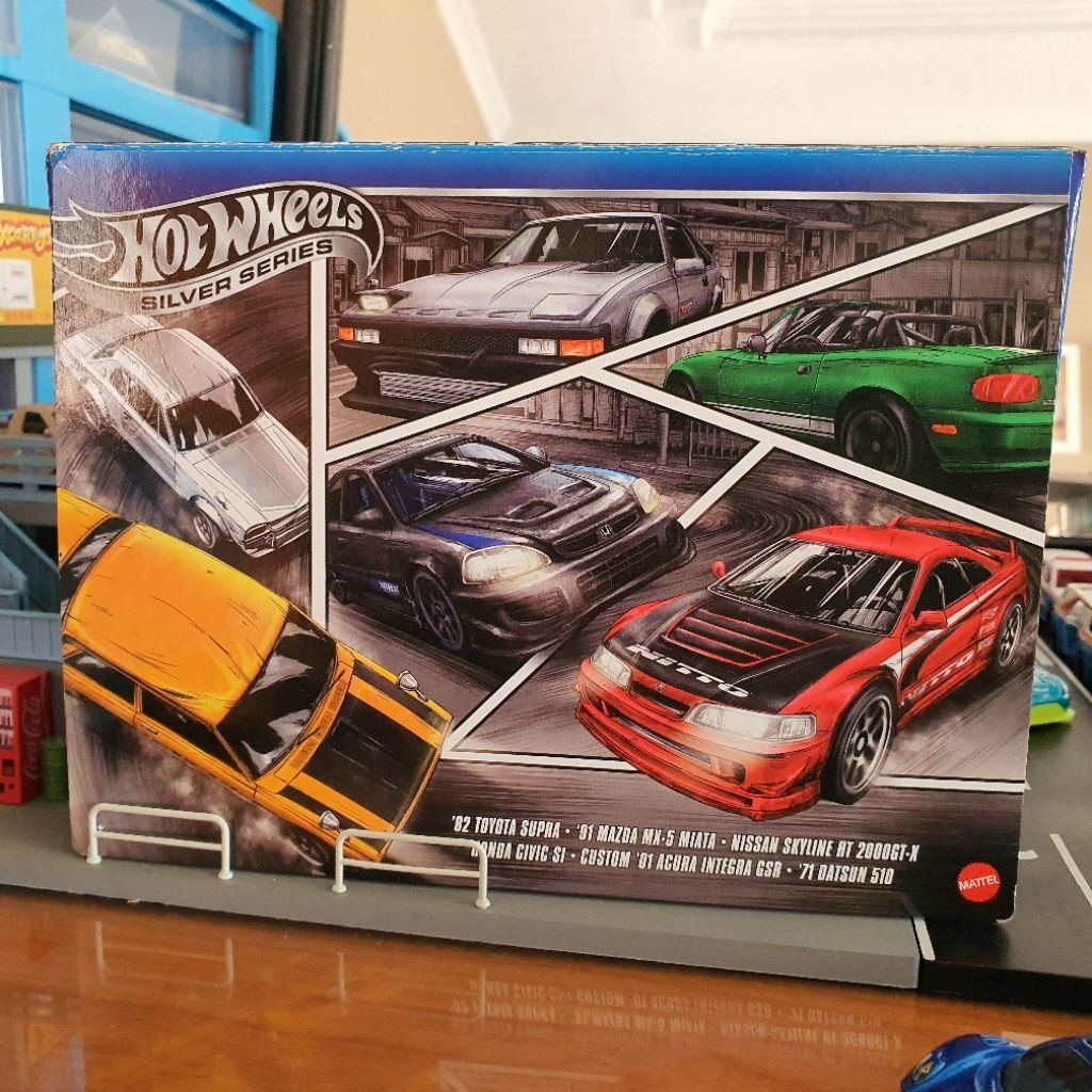 Hot Wheels Silver Series Street of Japan 6 Pack Supra Mazda Miata 2000GTX Civic SI Integra Datsun