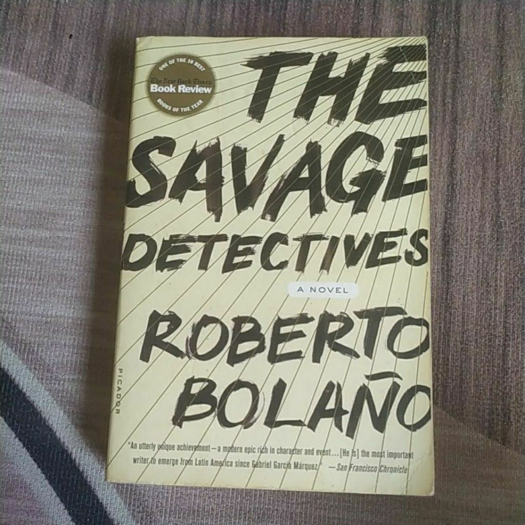 The Savage Detectives - Roberto Bolano (preloved)