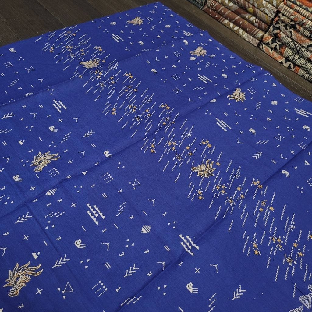 KAIN BATIK POTONGAN SOLO MOTIF AYAM KECIL KONTEMPORER