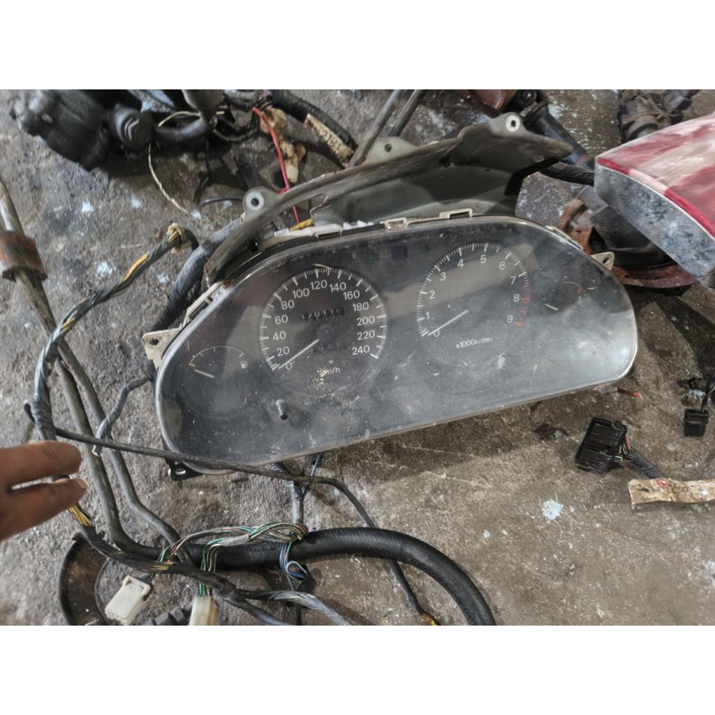 spedometer galant lele