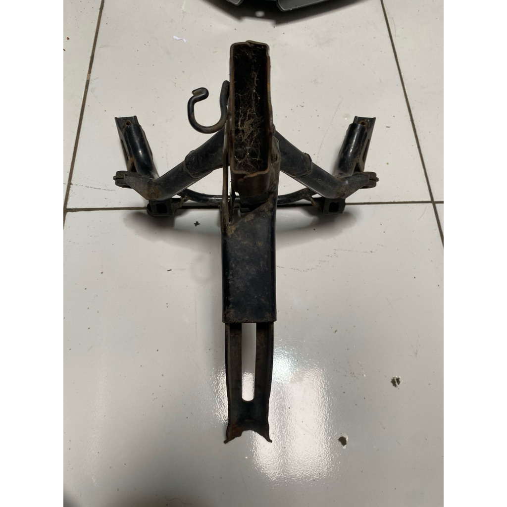 tanduk rusa brecket lampu depan cbr k45a lokal 2015