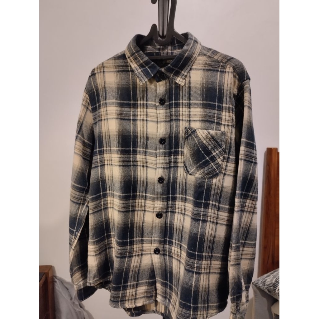 Create Barefoot Wool Oversized Look Veterano Flannel Cream and Black