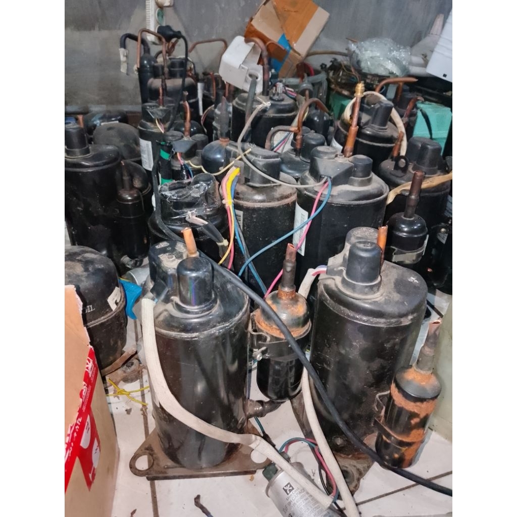 kompresor 1 PK / kompresor buat ngecat / kompresor udara / kompresor rendah daya / kompresor senyap