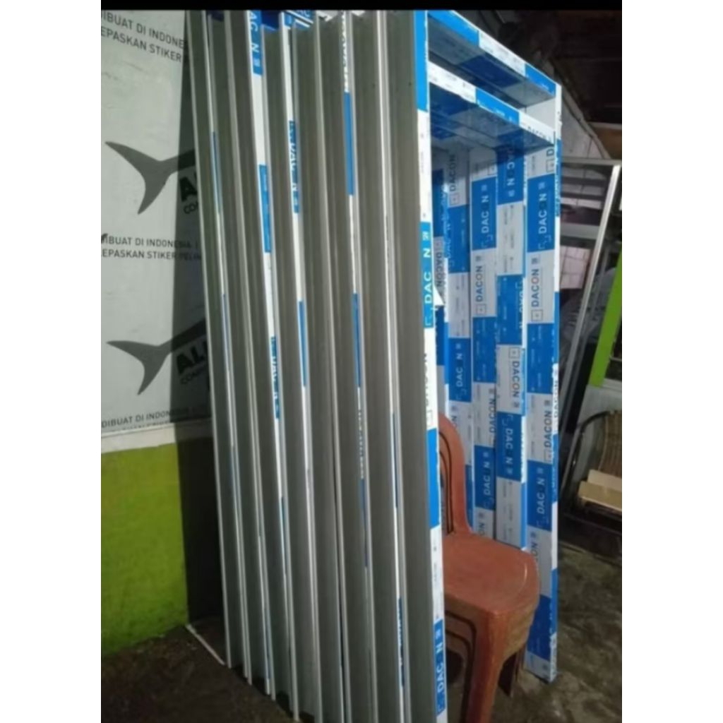 KUSEN PINTU(KUSEN SAJA)  Ukuran T200xL90 Fre packing kayu