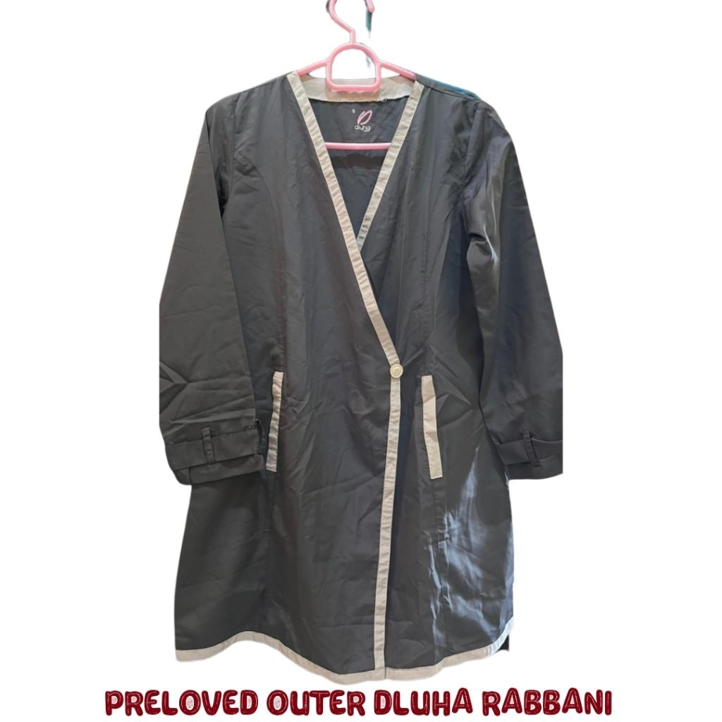 Preloved Outer Dara Burry by Dluha Rabbani