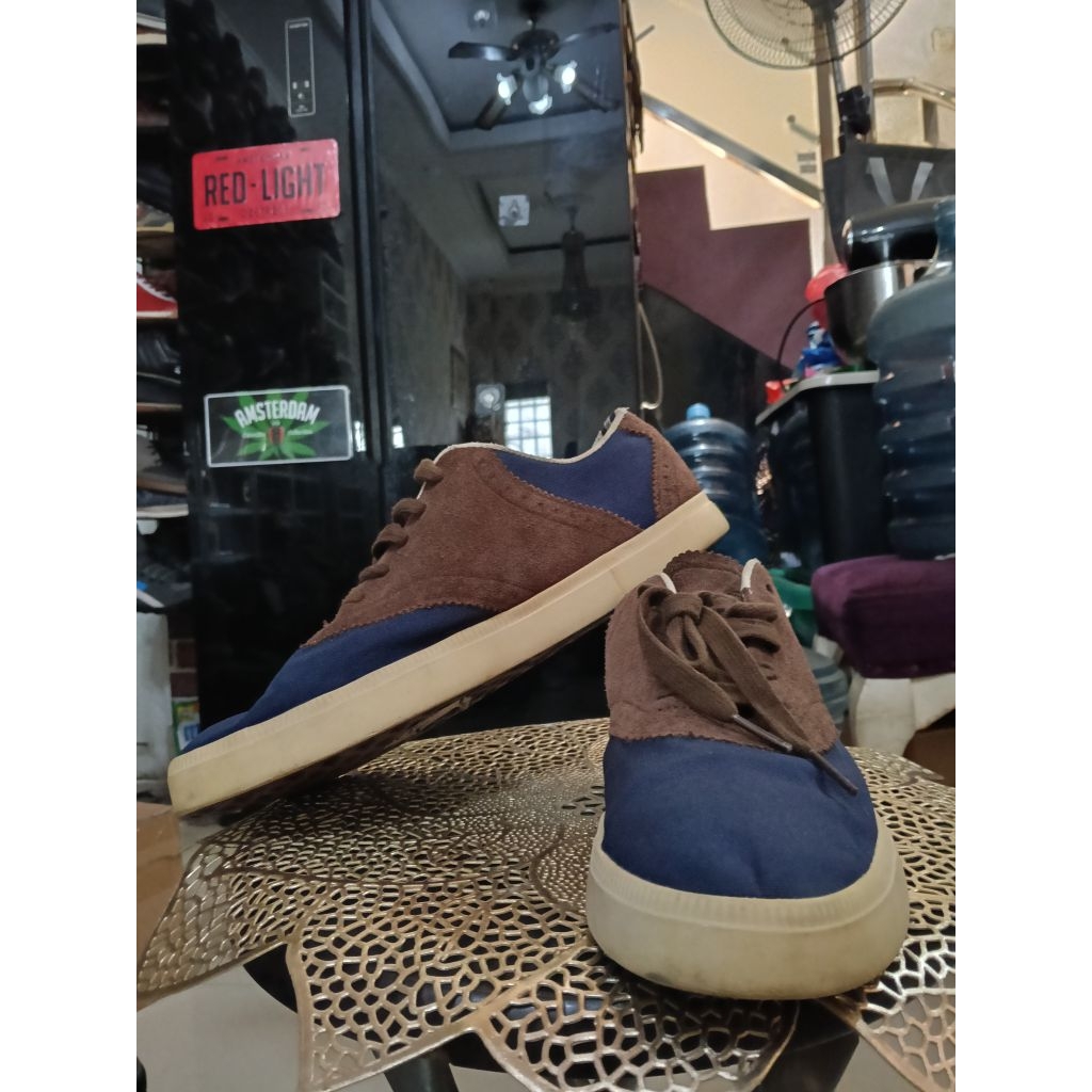 Pf-flyers brown blue sneakers