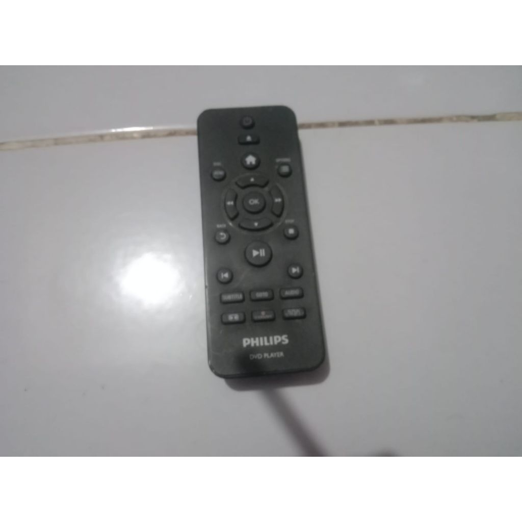 remot dvd player phillips bekas