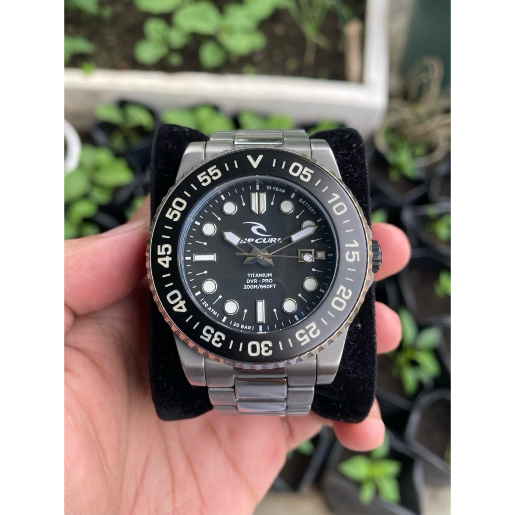 Jam Tangan Pria Rip Curl Mick Fanning Titanium A3216-90 Second Like New