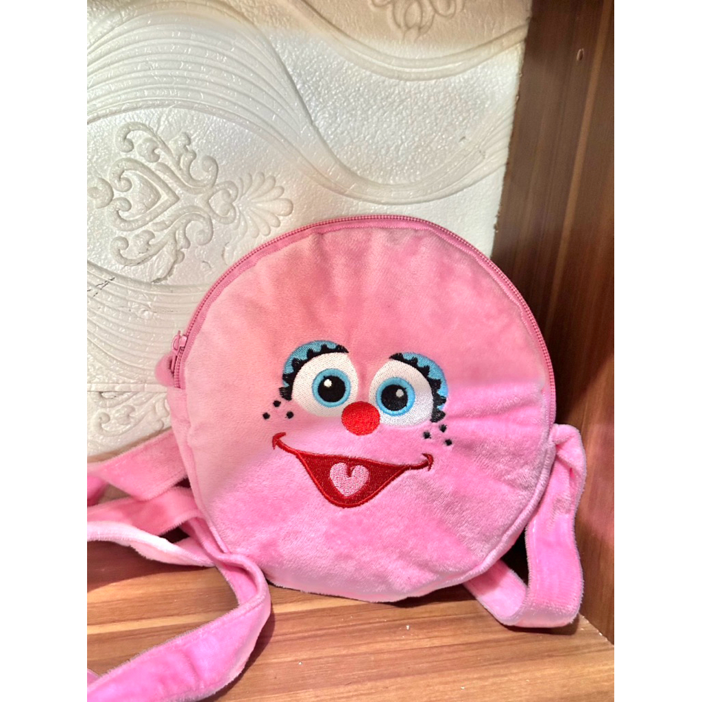 Sling Bag Abby Cadabby