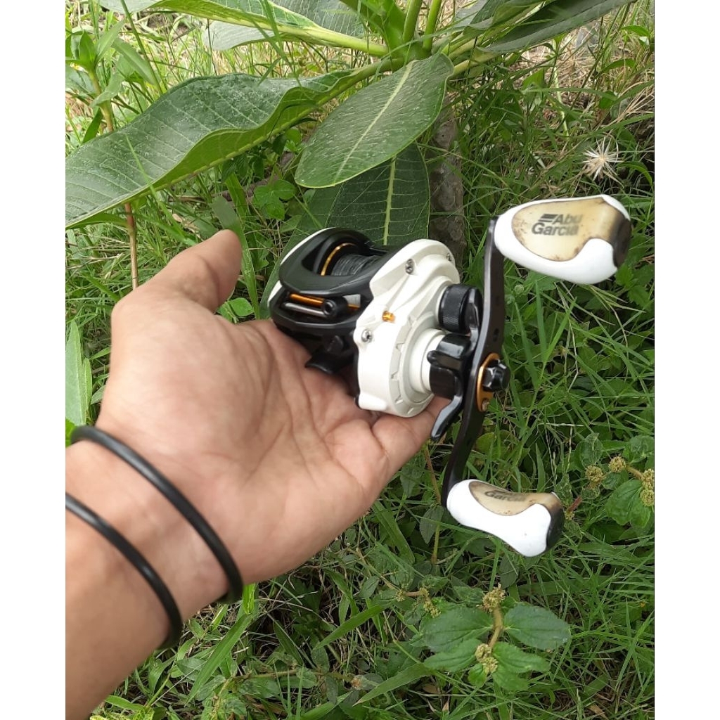 ABU GARCIA MAX4PRO reel bc