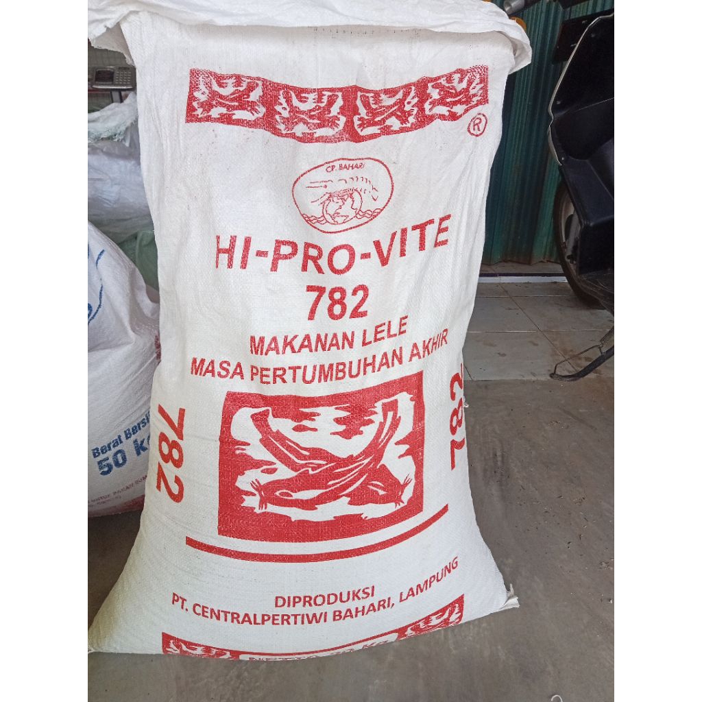 782-pakan ikan Apung