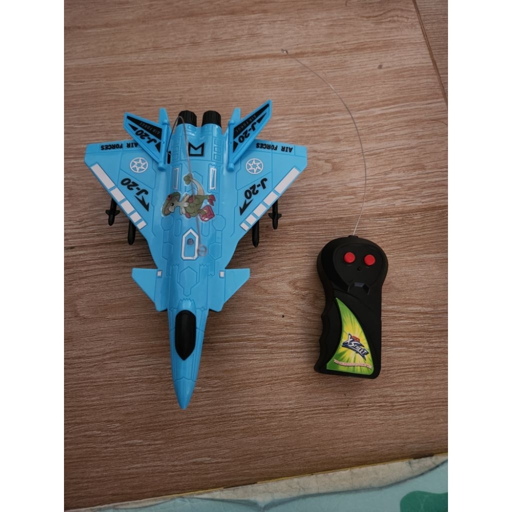 Pesawat remote control