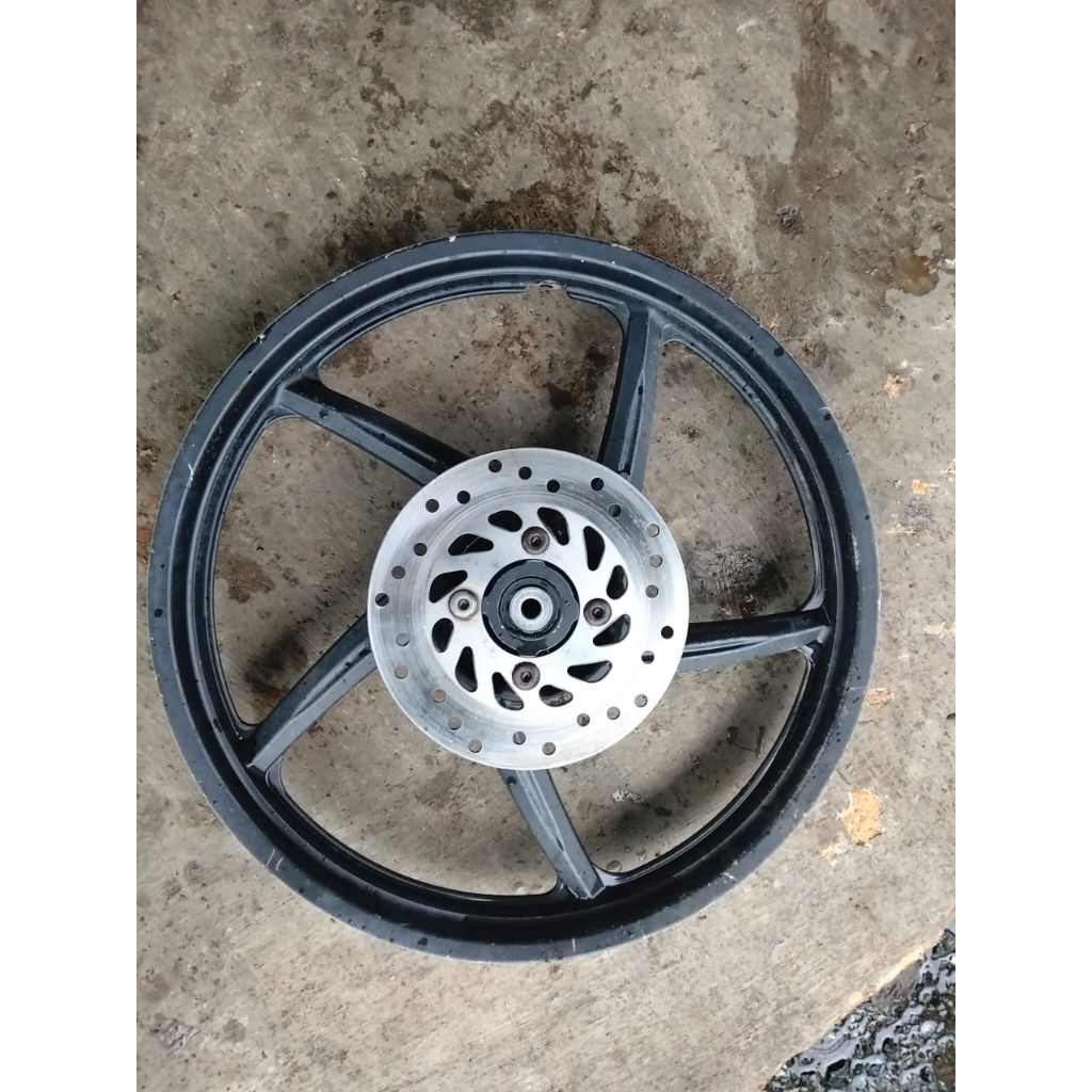 veleg/pelek racing belakang Honda Supra x 125