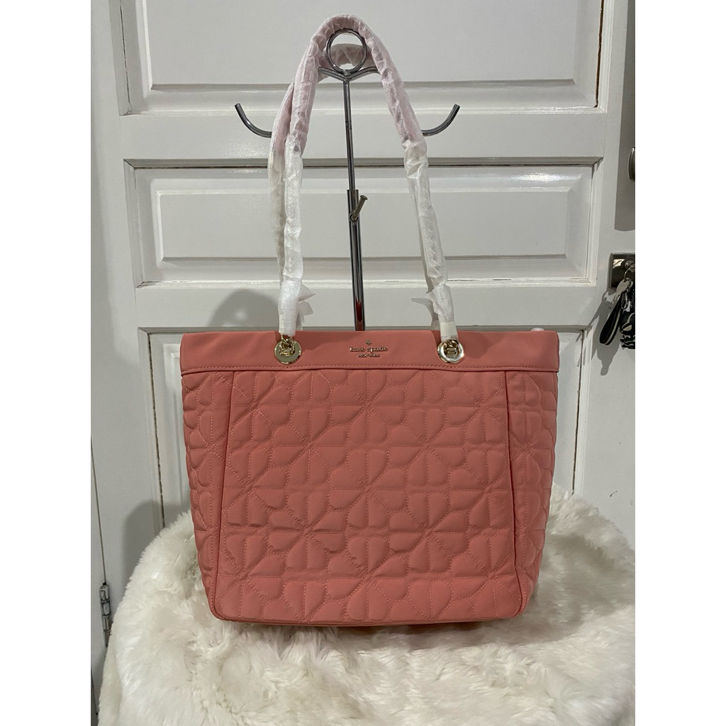 tas ks flower quilted flower
