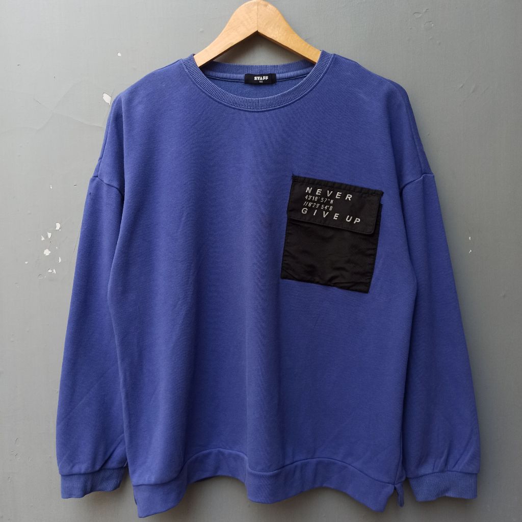 Staff Longsleeve shirt