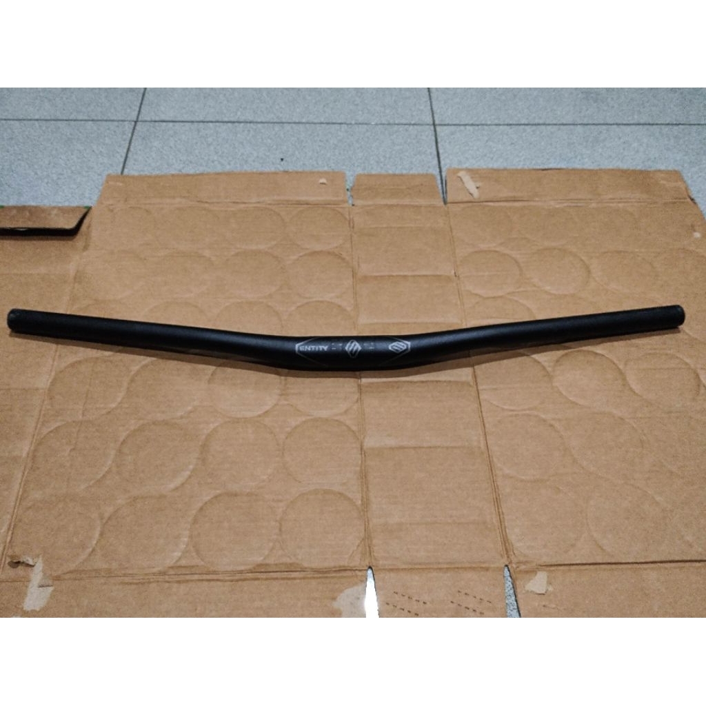 Stang handlebar  entity 680mm flat oversize