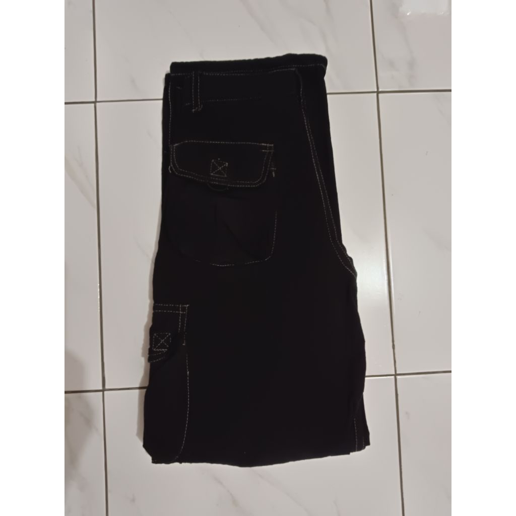 Alpina celana cargo panjang harian