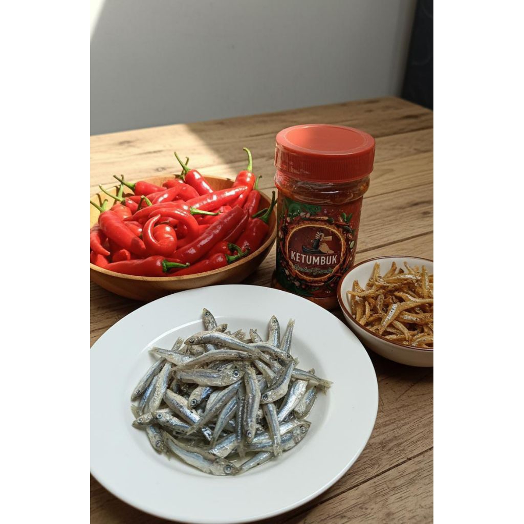 SAMBAL MERAH IKAN TERI KACANG