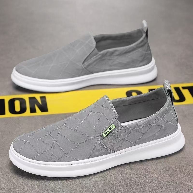 Sepatu Slip On Pria Casual Nyaman Kekinian ||Sepatu Slip On Pria Anti Slip Elegan Casual Kanvas pria