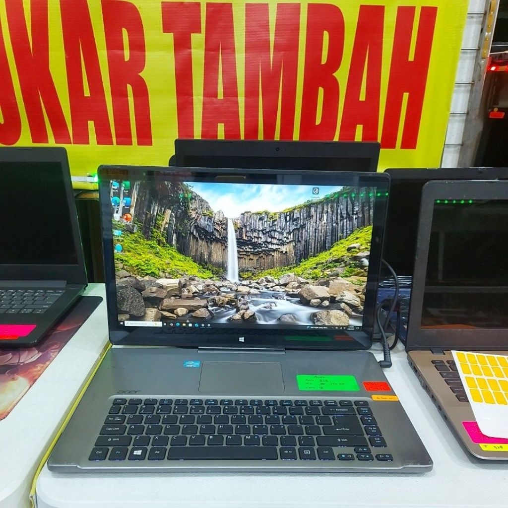 Laptop Acer Aspire R7-571G core i5-3337U NVIDIA GeForce GT 750M ram 8gb ssd 512gb touchscreen 943