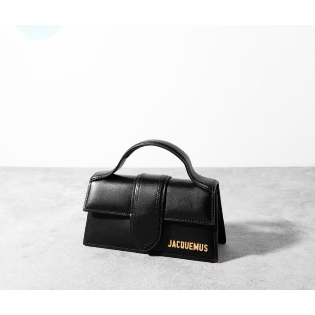 tas jacquemus