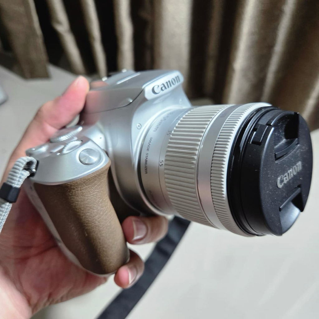 CANON EOS 200D mark ii