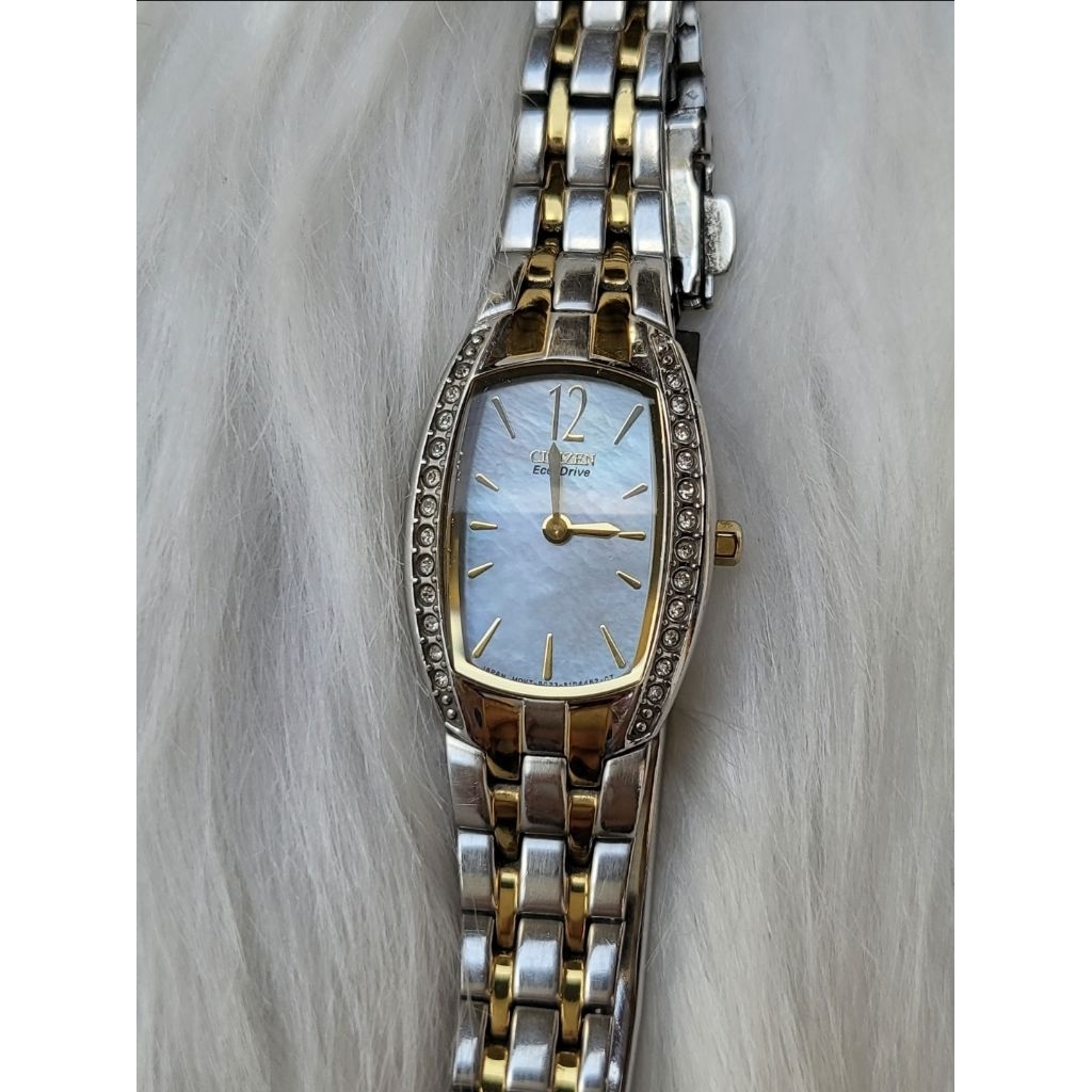 CITIZEN ECO-DRIVE MOP DIAL