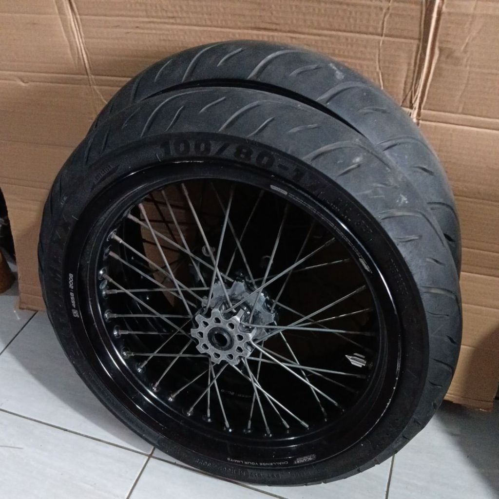 roda supermoto honda crf 150L bekas